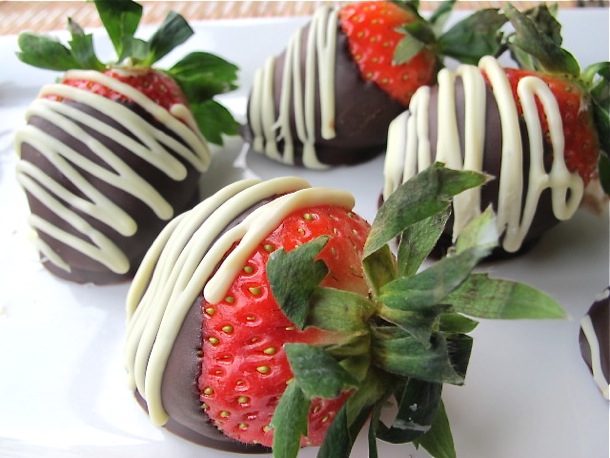 巧克力草莓的丝莓